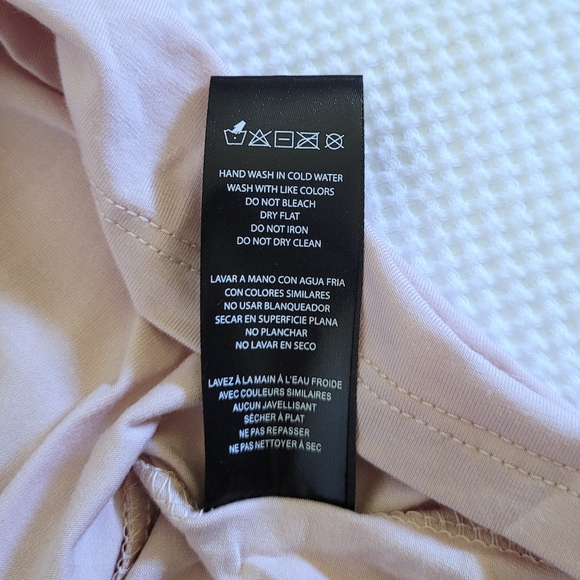 bebe Mirrored🪞 "bb" Rhinestone💎 Top - NWT - Picture 9 of 14